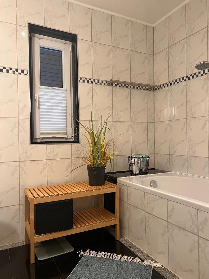 ווילהלמסהאבן Aussergewoehnliches Haus Mit Sauna, Kamin Und Garten מראה חיצוני תמונה